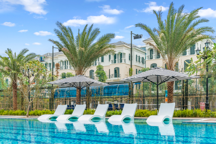 Bể bơi resort khu Chà Là: tiện ích “giữ chân cư dân”, gia tăng giá trị đầu tư