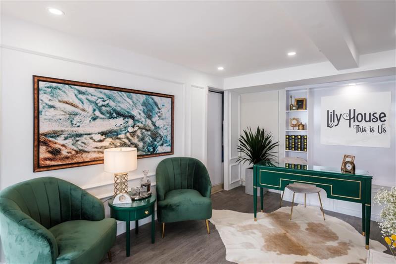 Nhà mẫu Vincom Shophouse Royal Park