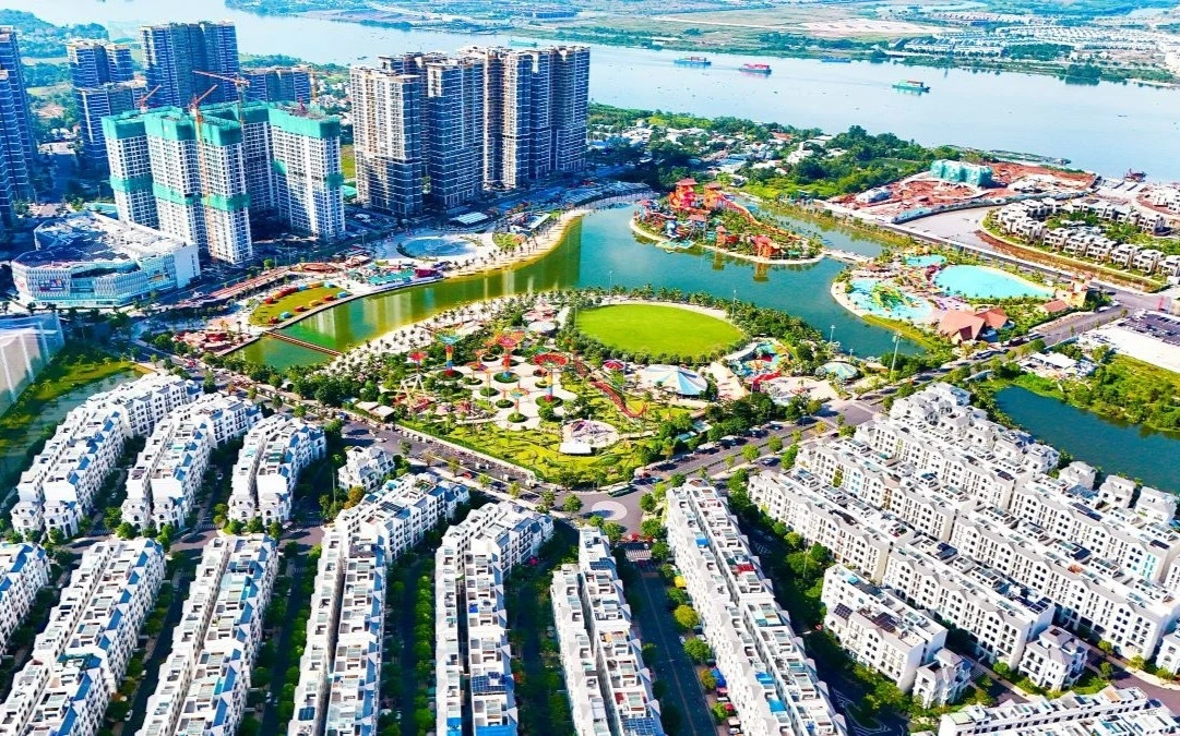 The Opus One sở hữu vị trí “trung tâm trong lòng trung tâm” kế cận hàng loạt tiện ích quốc tế của Vinhomes Grand Park.