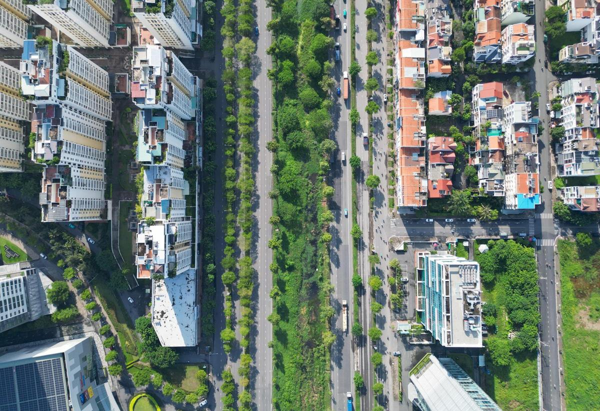 Nếu được phê duyệt, tuyến metro này sẽ có tốc độ cao gấp hơn 3 lần metro số 1 Bến Thành – Suối Tiên (110 km/h) và vượt xa tuyến Cát Linh - Hà Đông (80 km/h), giúp rút ngắn đáng kể thời gian di chuyển giữa trung tâm TP.HCM và Cần Giờ.